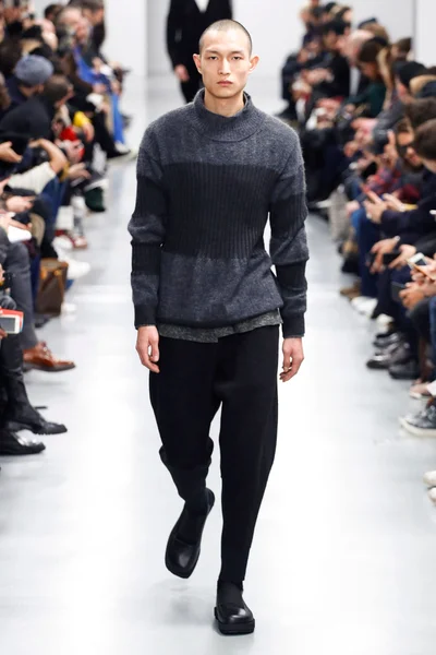 Look 33